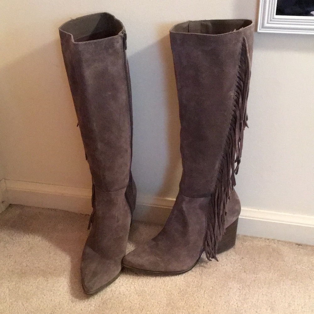Steve Madden Cacos Grey Suede Fringe Boots Size 8